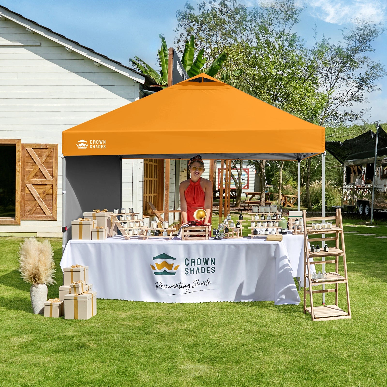 CenterLOK® 10' x 10' Canopy | 1 Sidewall